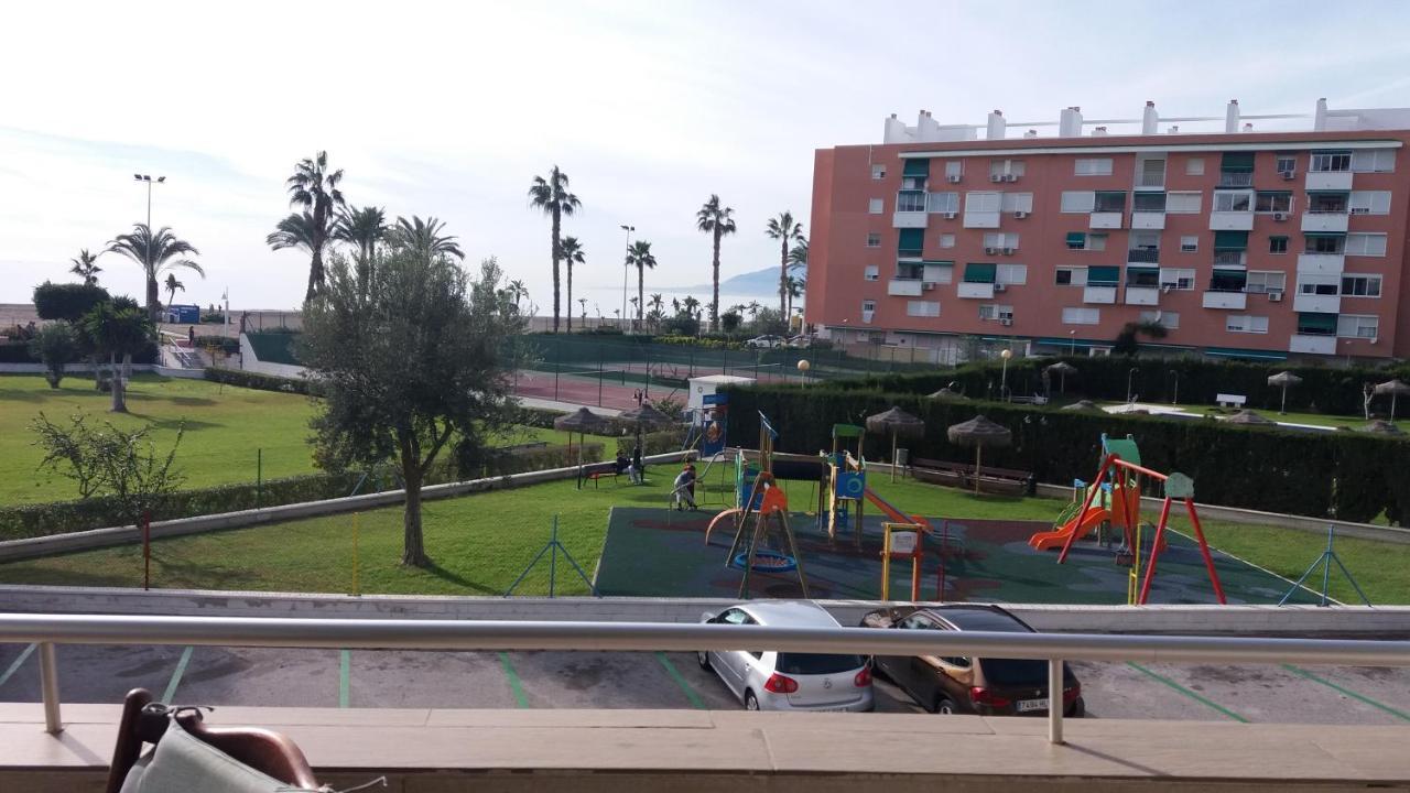 Primera Linea De Playa. Magnifica Urbanizacion Lejlighed La Cala Del Moral Eksteriør billede