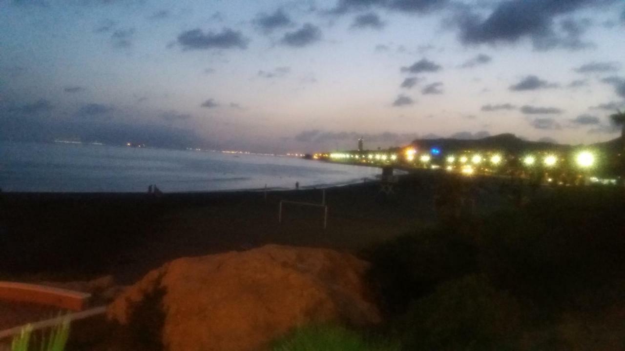 Primera Linea De Playa. Magnifica Urbanizacion Lejlighed La Cala Del Moral Eksteriør billede