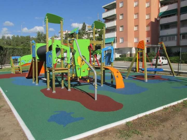Primera Linea De Playa. Magnifica Urbanizacion Lejlighed La Cala Del Moral Eksteriør billede